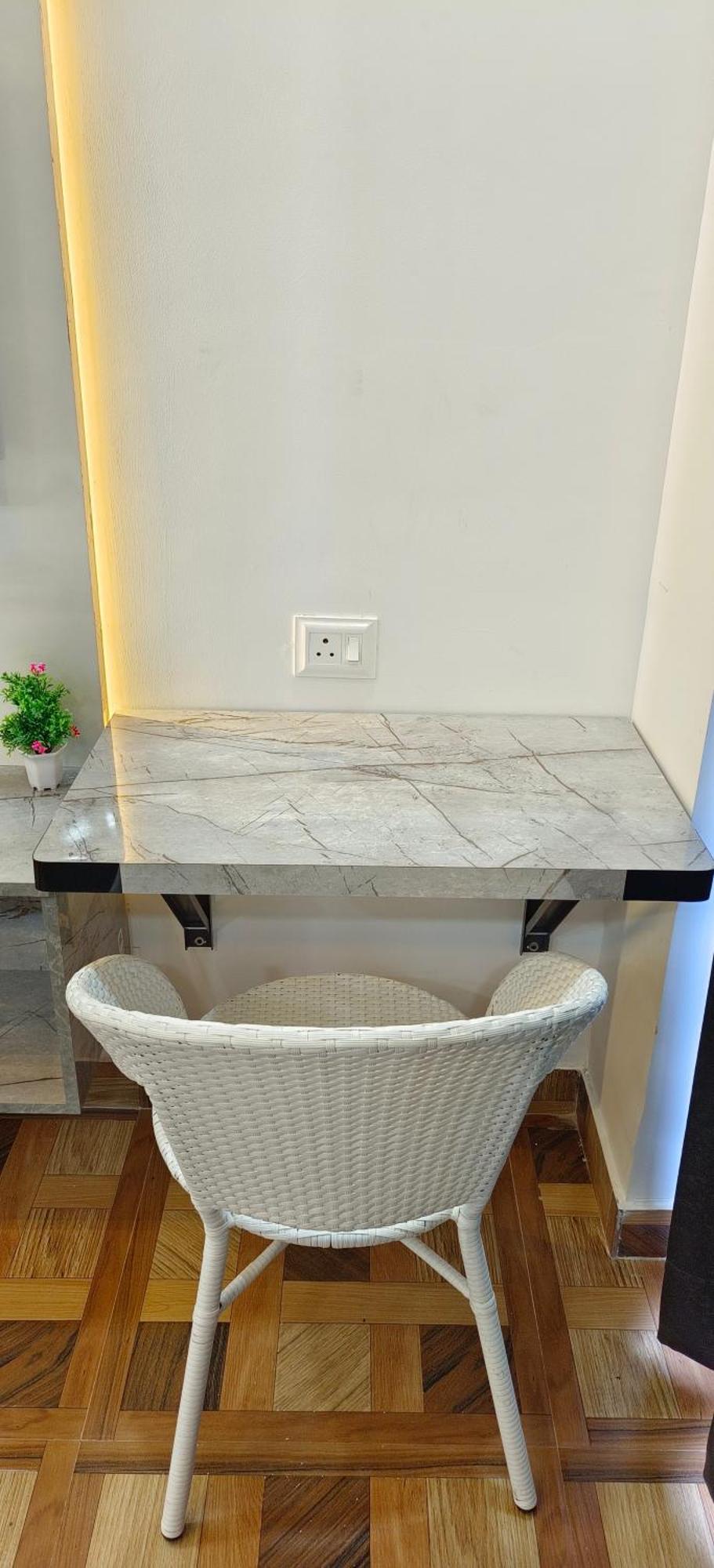 Aarohi Studio Hotels Ghaziabad Exterior foto